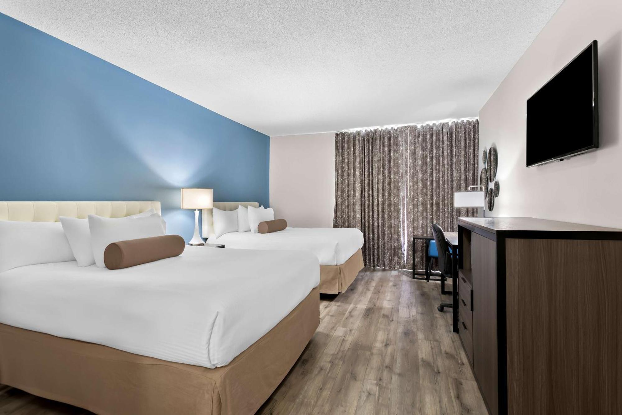 ฮาวเวิร์ด จอห์นสัน พลาซา โฮเต็ล บาย วินด์แฮม วินด์เซอร์ Hotel ภายนอก รูปภาพ