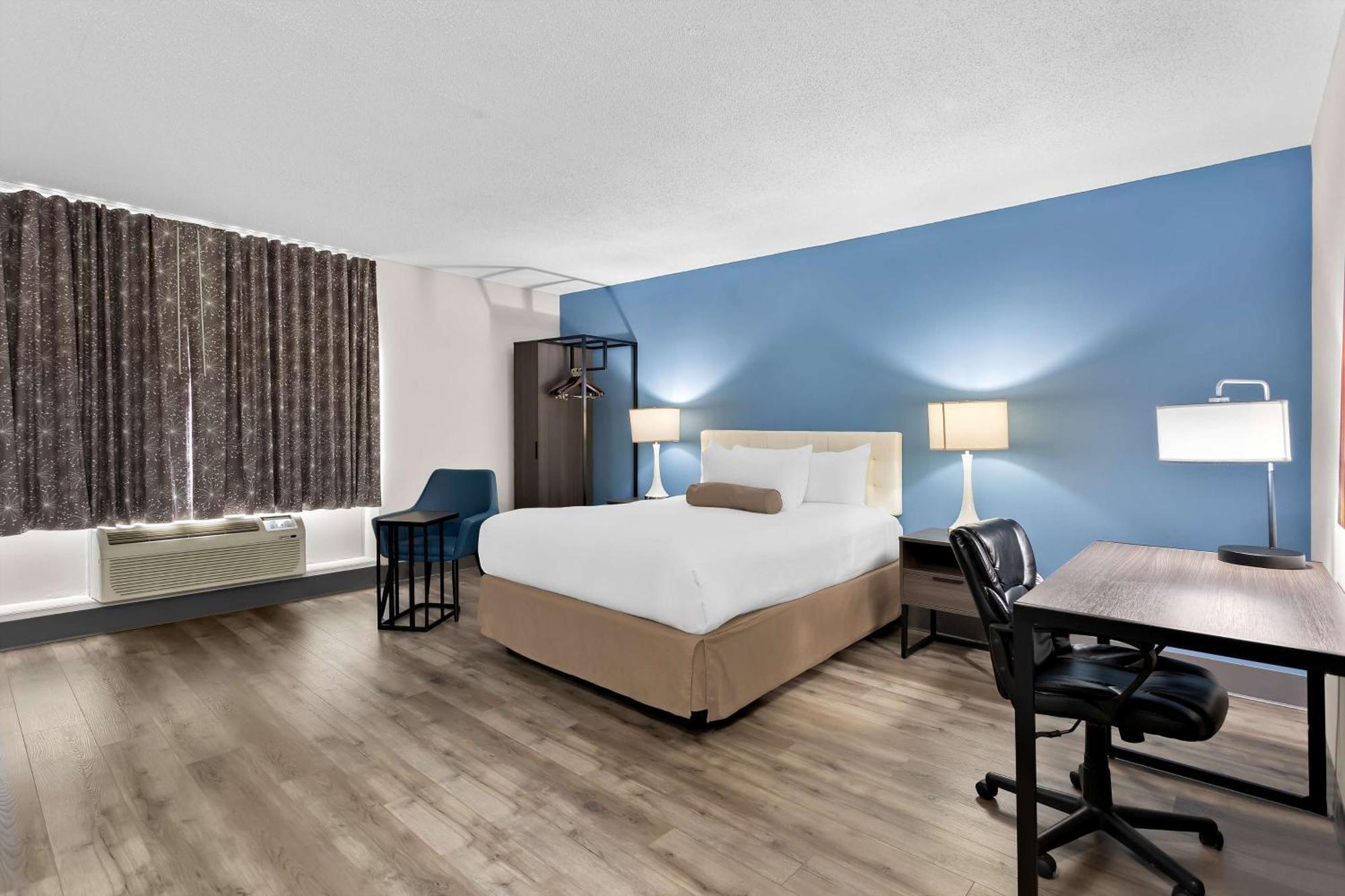 ฮาวเวิร์ด จอห์นสัน พลาซา โฮเต็ล บาย วินด์แฮม วินด์เซอร์ Hotel ภายนอก รูปภาพ