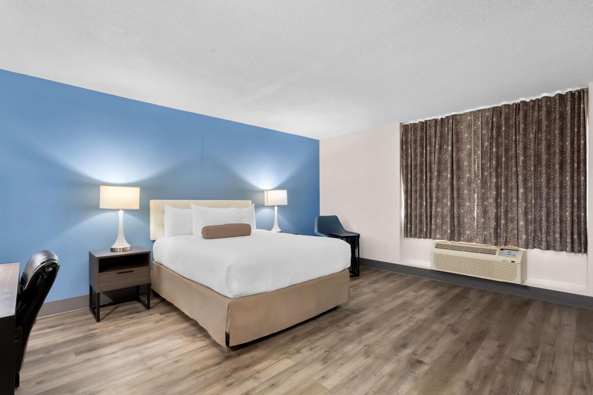 ฮาวเวิร์ด จอห์นสัน พลาซา โฮเต็ล บาย วินด์แฮม วินด์เซอร์ Hotel ภายนอก รูปภาพ